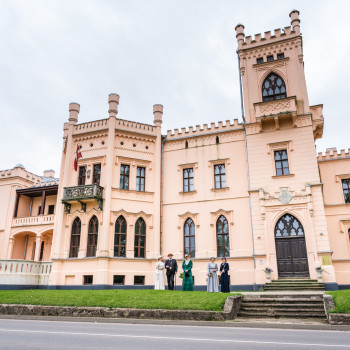 Pasaules elpa Fītinghofu vasaras rezidencē/ Daba runā uz cilvēku