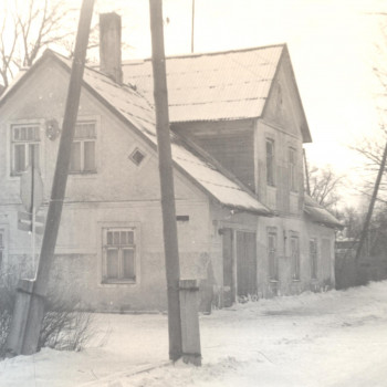 Dārza iela 23